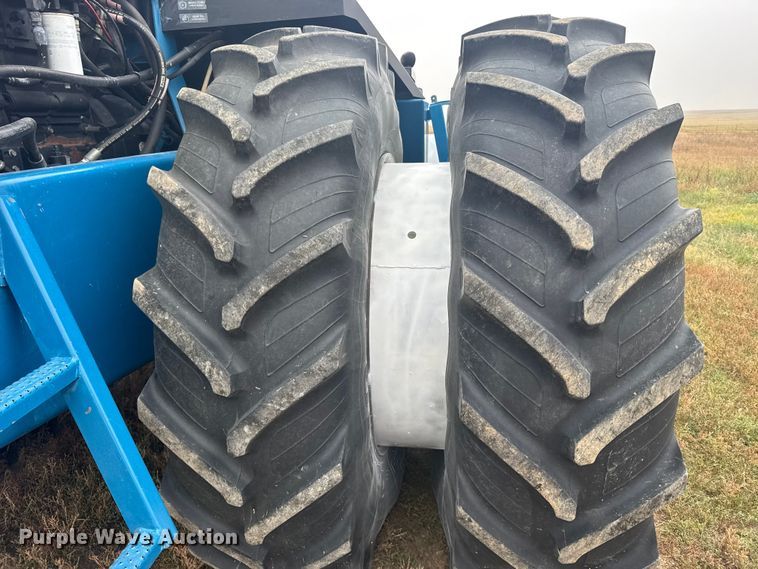 image for item EU6083 1993 Ford 946 4WD tractor