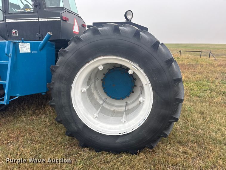 image for item EU6083 1993 Ford 946 4WD tractor