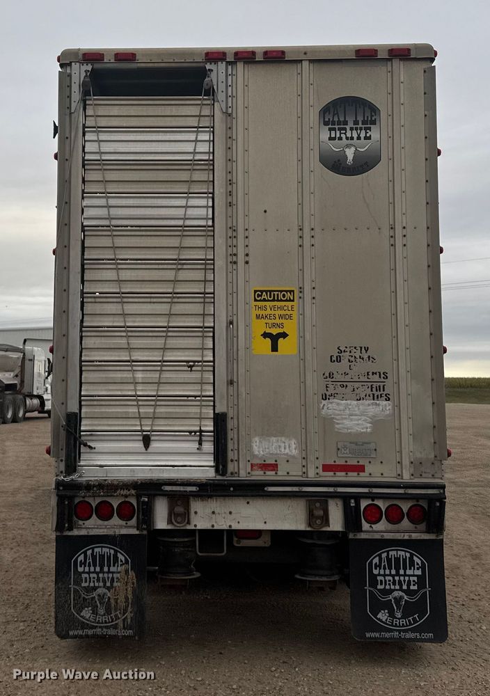 image for item EU6089 2019 Merritt DDLCDB livestock trailer