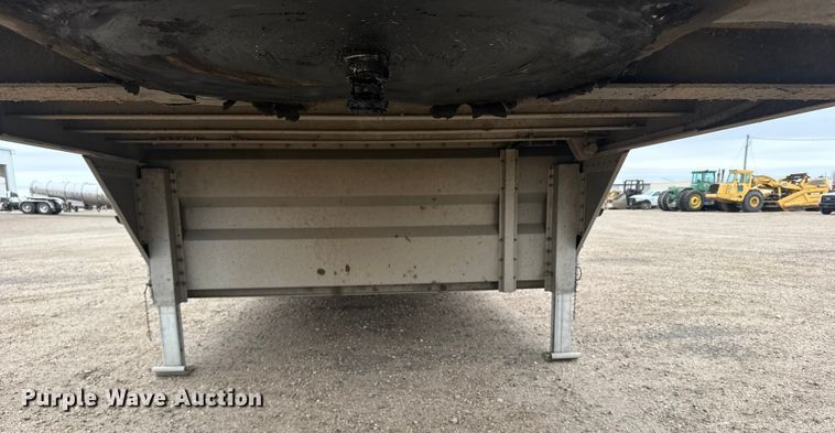 image for item EU6089 2019 Merritt DDLCDB livestock trailer