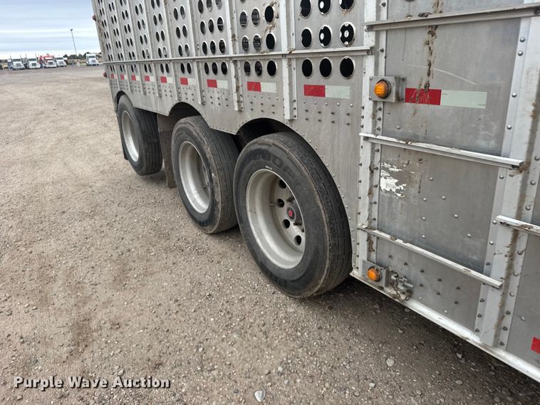 image for item EU6089 2019 Merritt DDLCDB livestock trailer