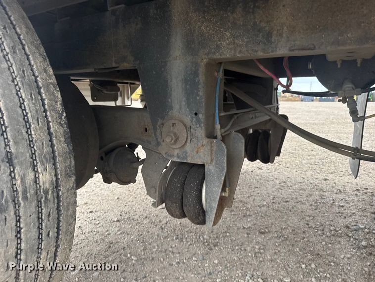 image for item EU6089 2019 Merritt DDLCDB livestock trailer