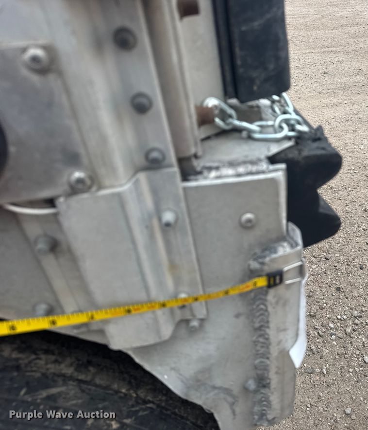 image for item EU6089 2019 Merritt DDLCDB livestock trailer