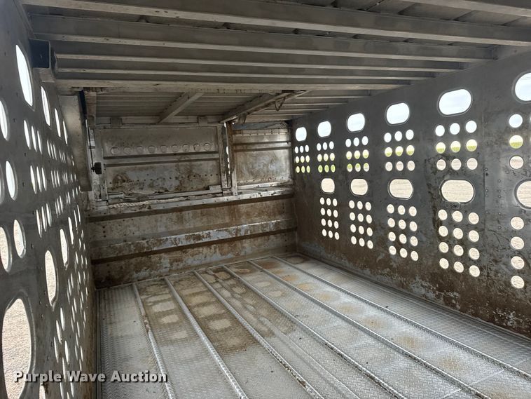 image for item EU6089 2019 Merritt DDLCDB livestock trailer