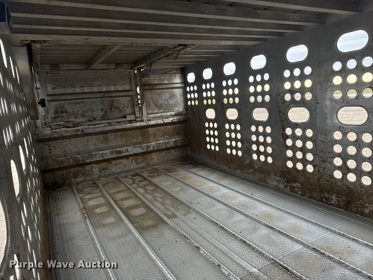 image for item EU6089 2019 Merritt DDLCDB livestock trailer