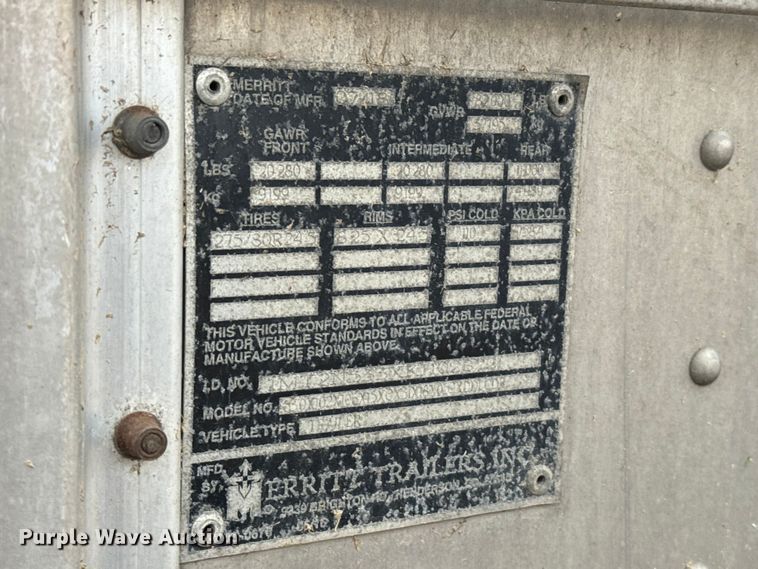 image for item EU6089 2019 Merritt DDLCDB livestock trailer