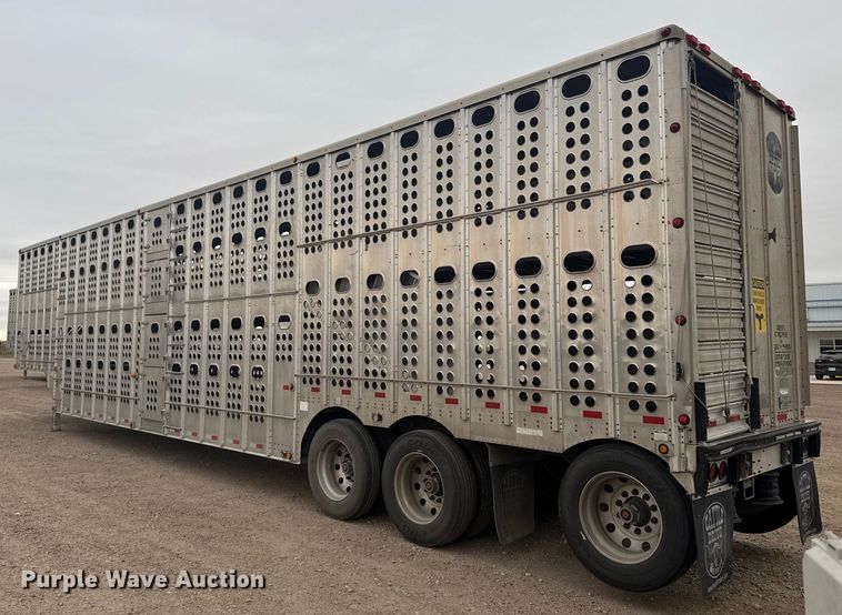 image for item EU6090 2019 Merritt DDLCDB livestock trailer