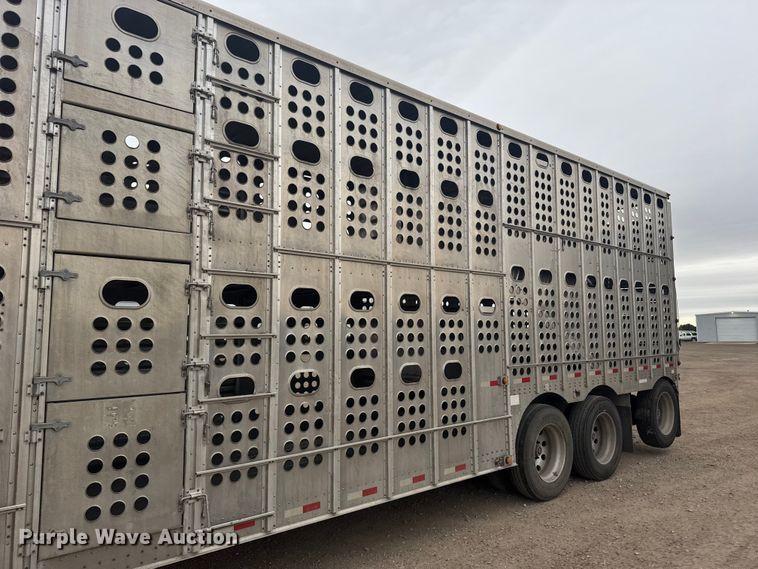 image for item EU6090 2019 Merritt DDLCDB livestock trailer
