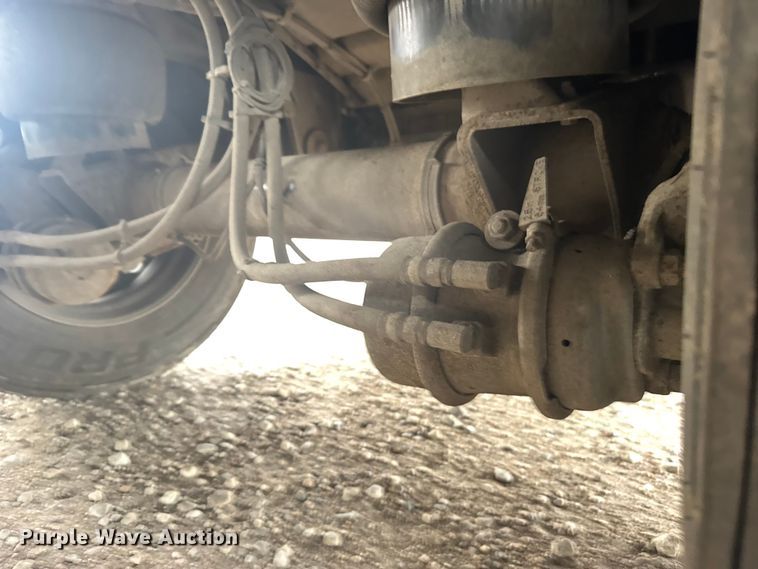 image for item EU6090 2019 Merritt DDLCDB livestock trailer