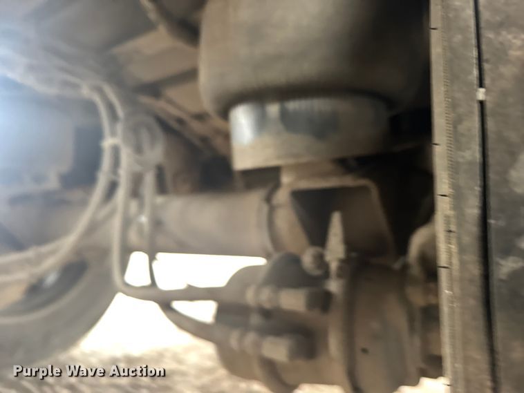 image for item EU6090 2019 Merritt DDLCDB livestock trailer