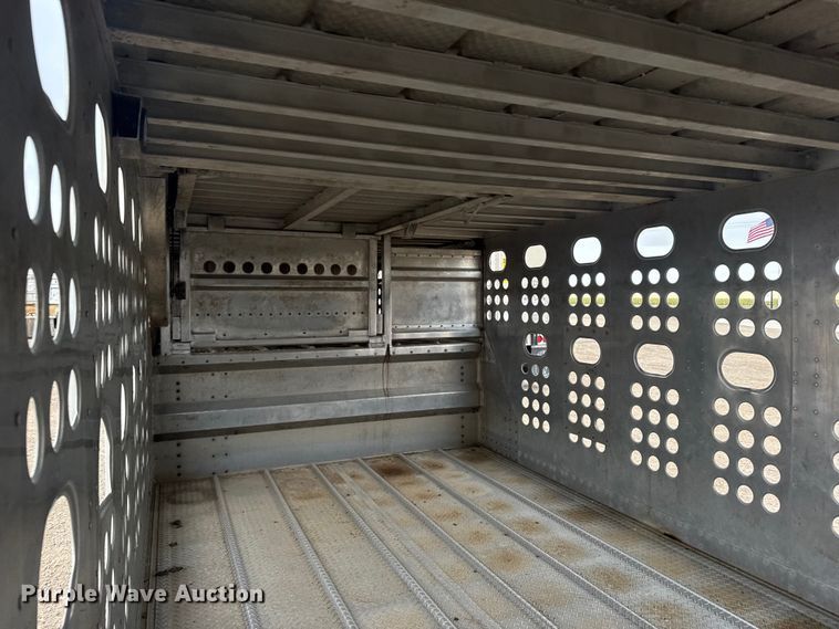 image for item EU6090 2019 Merritt DDLCDB livestock trailer