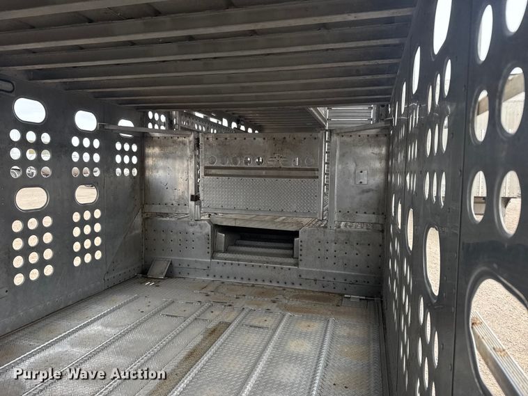 image for item EU6090 2019 Merritt DDLCDB livestock trailer