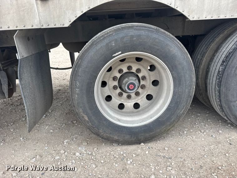 image for item EU6090 2019 Merritt DDLCDB livestock trailer