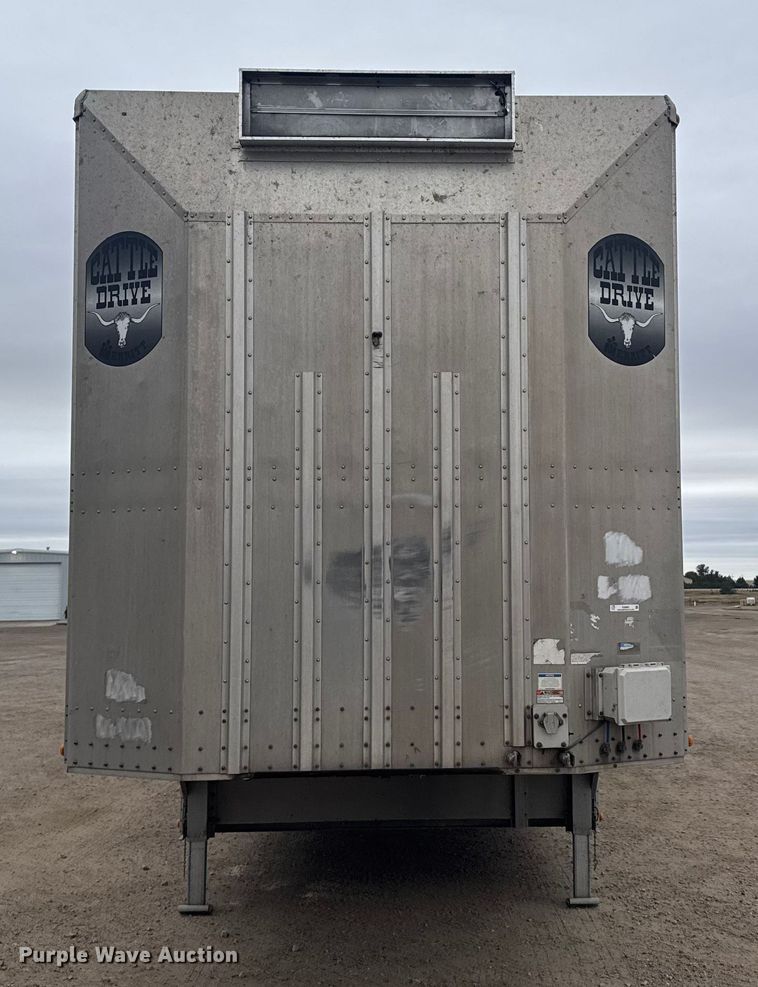 image for item EU6091 2018 Merritt DDLCDBM livestock trailer