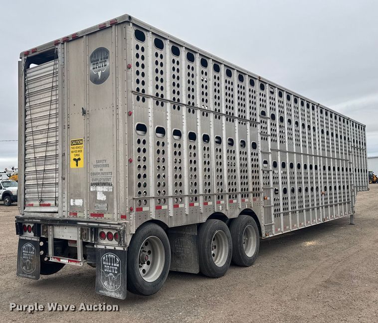 image for item EU6091 2018 Merritt DDLCDBM livestock trailer