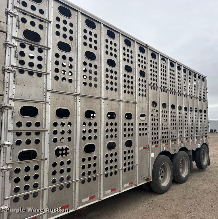 image for item EU6091 2018 Merritt DDLCDBM livestock trailer