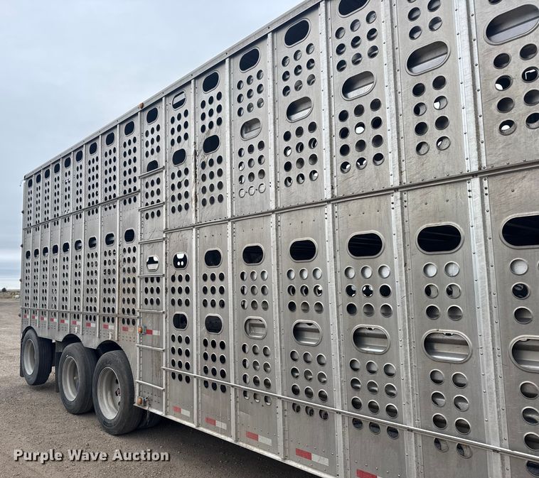 image for item EU6091 2018 Merritt DDLCDBM livestock trailer