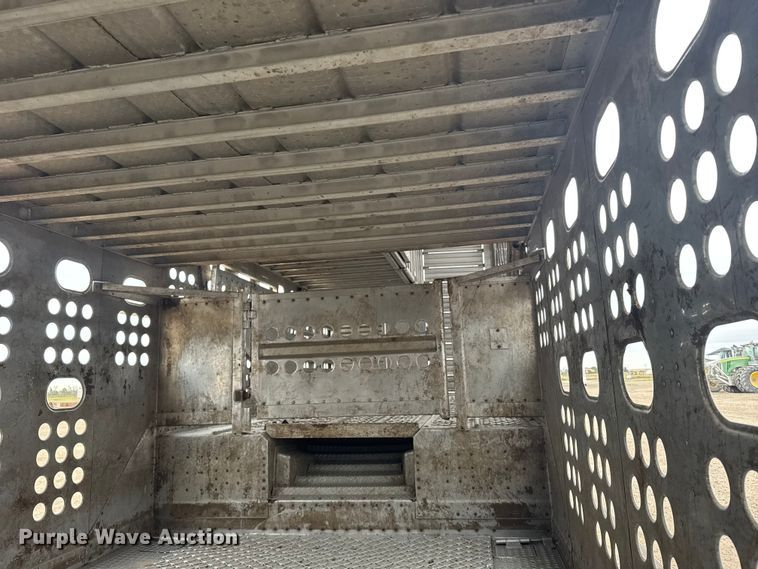 image for item EU6091 2018 Merritt DDLCDBM livestock trailer