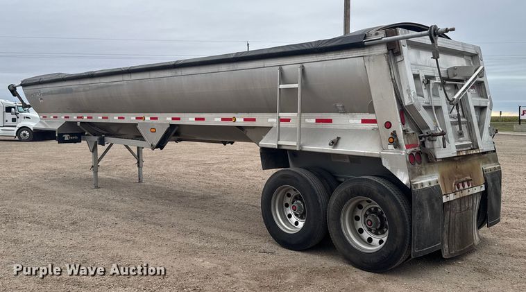 image for item EU6092 2015 Travis end dump trailer