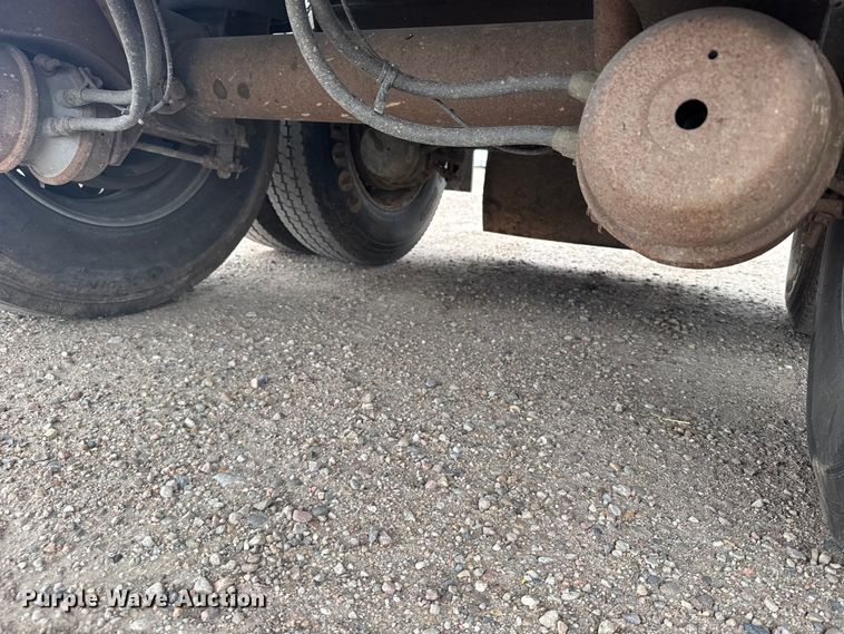 image for item EU6092 2015 Travis end dump trailer