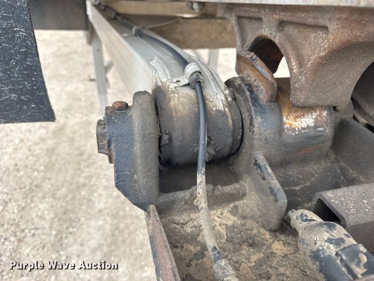 image for item EU6092 2015 Travis end dump trailer