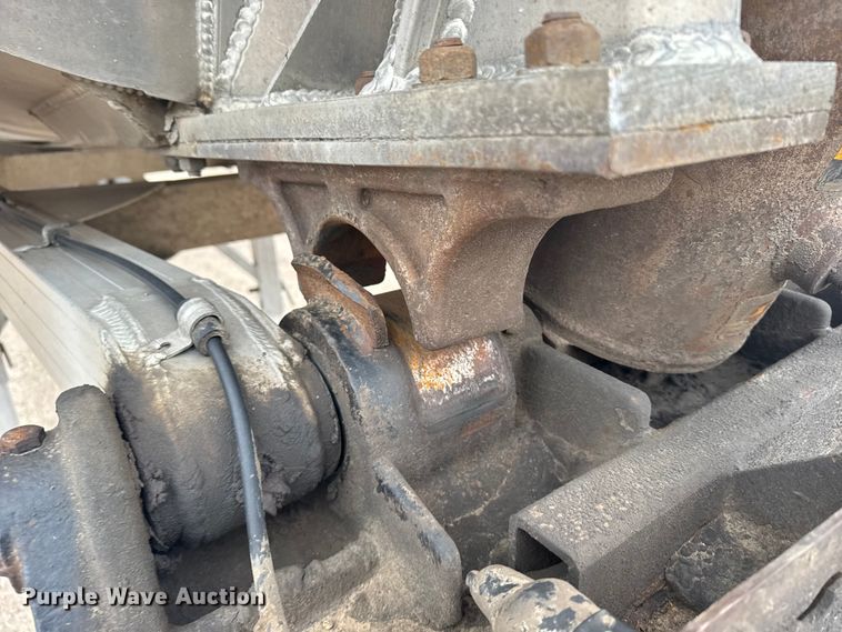 image for item EU6092 2015 Travis end dump trailer