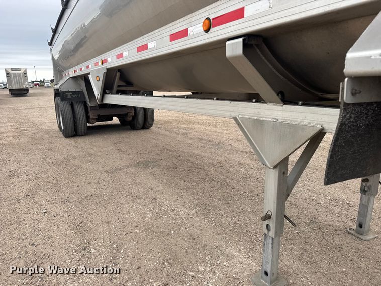 image for item EU6092 2015 Travis end dump trailer