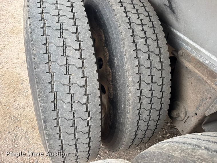 image for item EU6092 2015 Travis end dump trailer