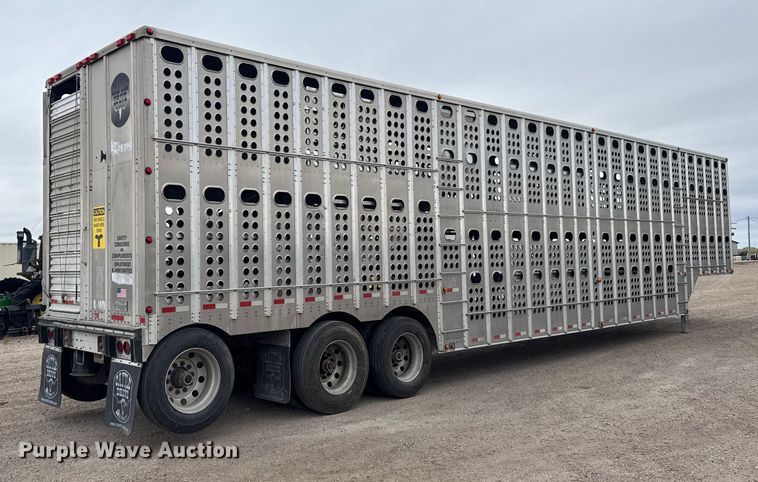 image for item EU6093 2018 Merritt DDLCDBM livestock trailer