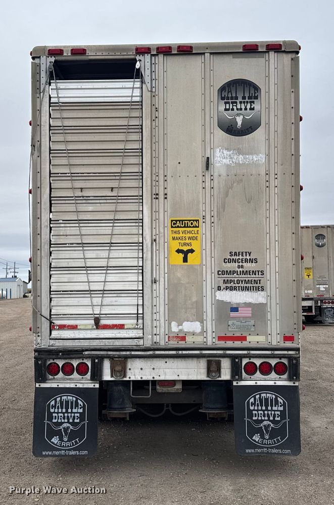 image for item EU6093 2018 Merritt DDLCDBM livestock trailer