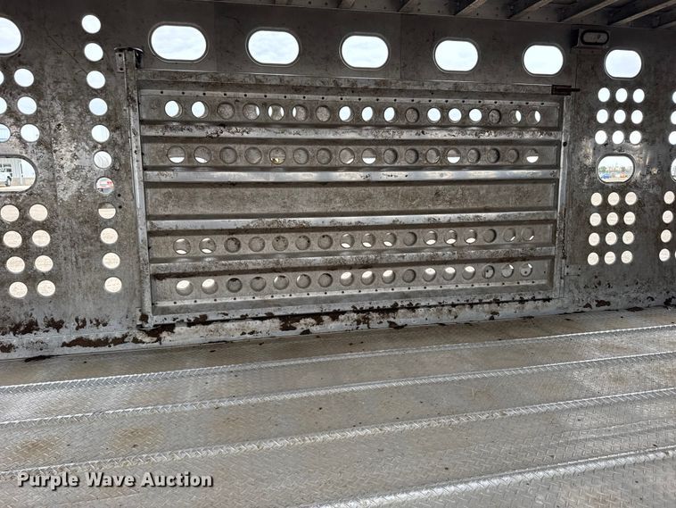 image for item EU6093 2018 Merritt DDLCDBM livestock trailer