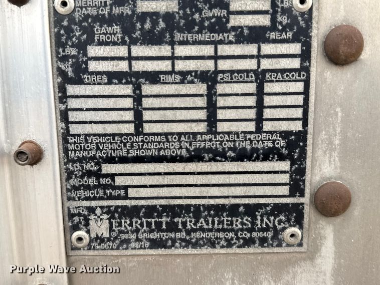 image for item EU6093 2018 Merritt DDLCDBM livestock trailer