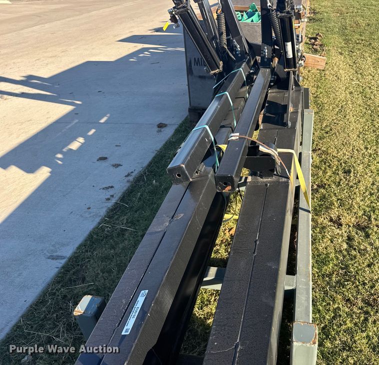 image for item EU6155 Haukaas Dual marker arms