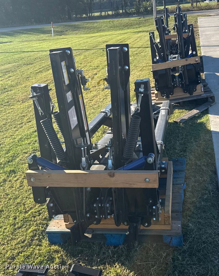 image for item EU6156 Haukaas dual marker arms