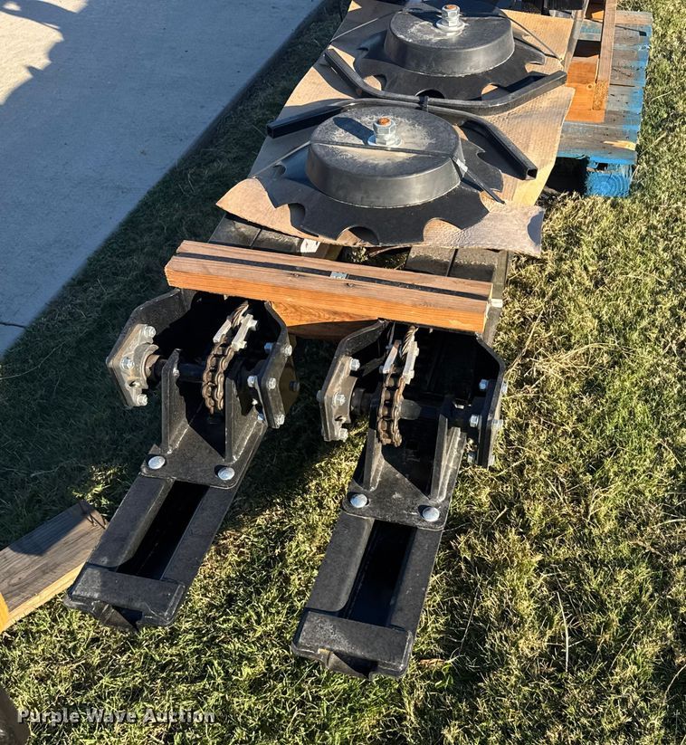 image for item EU6156 Haukaas dual marker arms