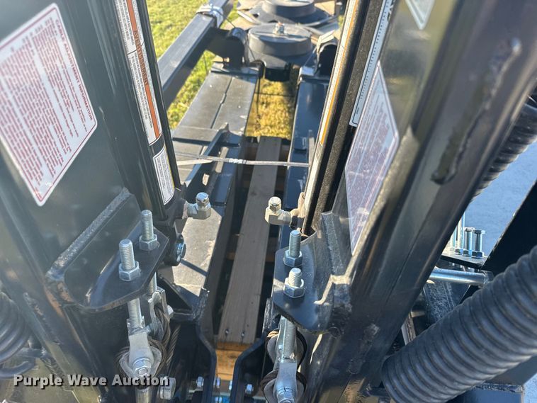 image for item EU6156 Haukaas dual marker arms