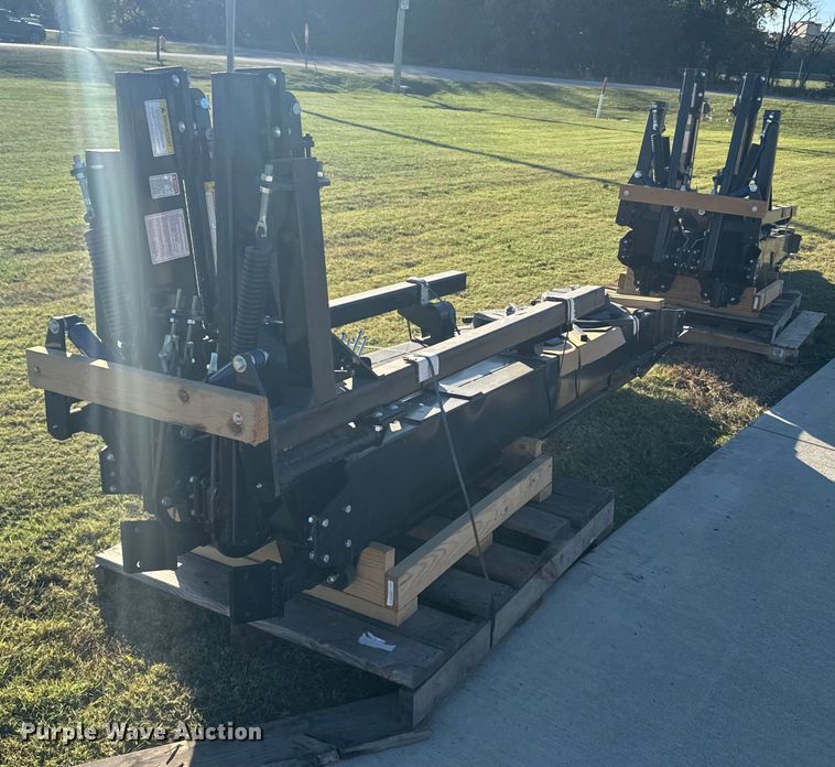 image for item EU6157 Haukaas dual marker arms