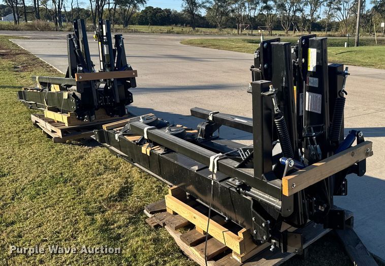 image for item EU6157 Haukaas dual marker arms