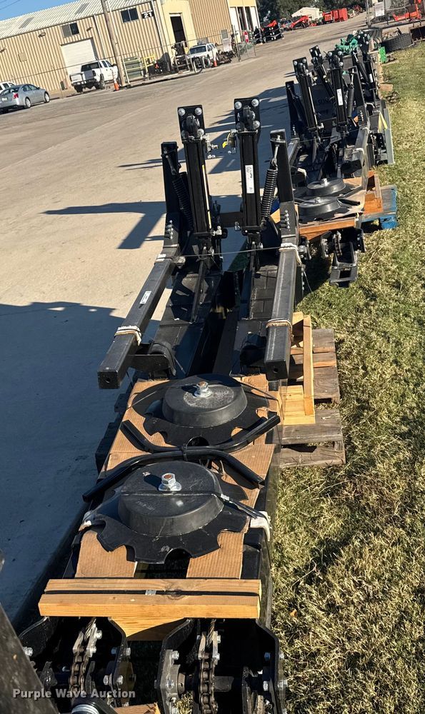 image for item EU6157 Haukaas dual marker arms