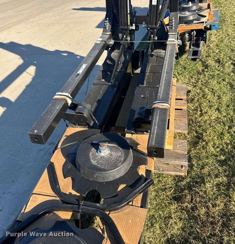 image for item EU6157 Haukaas dual marker arms