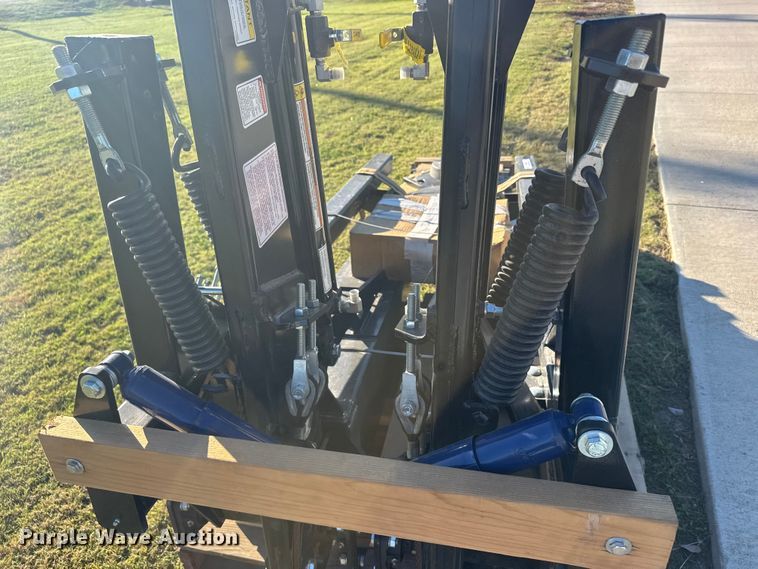 image for item EU6158 Haukaas dual marker arms