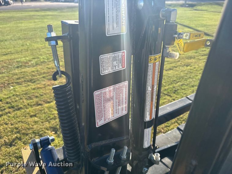 image for item EU6158 Haukaas dual marker arms