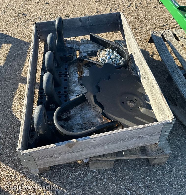 image for item EU6159 (3) mounting bars