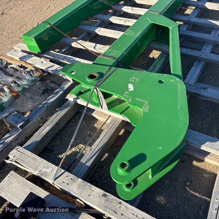 image for item EU6160 Right hand wing planter mount