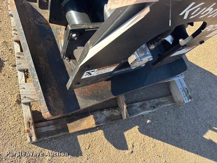 image for item EU6168 Kubota PC1000 excavator plate compactor