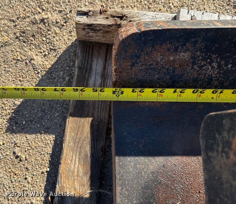 image for item EU6168 Kubota PC1000 excavator plate compactor