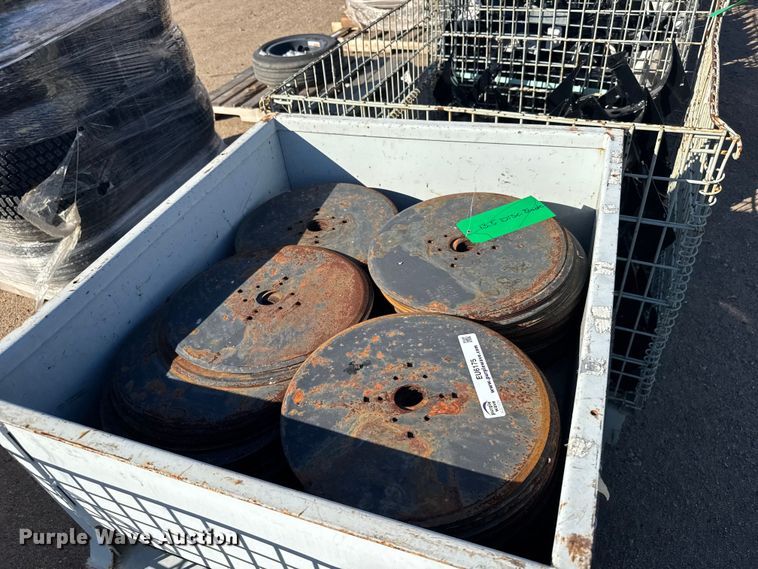 image for item EU6175 (2) crates of 13.5