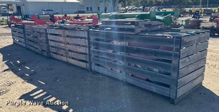 image for item EU6183 Kverneland mold boards