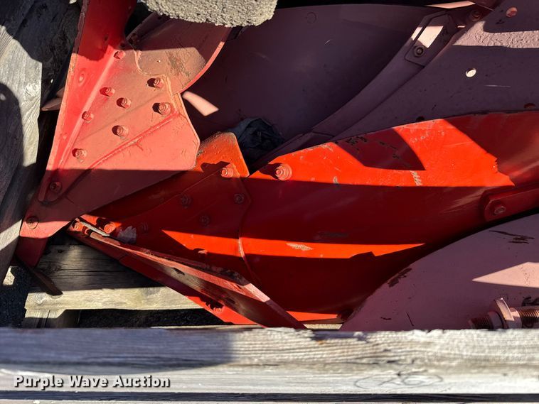 image for item EU6183 Kverneland mold boards