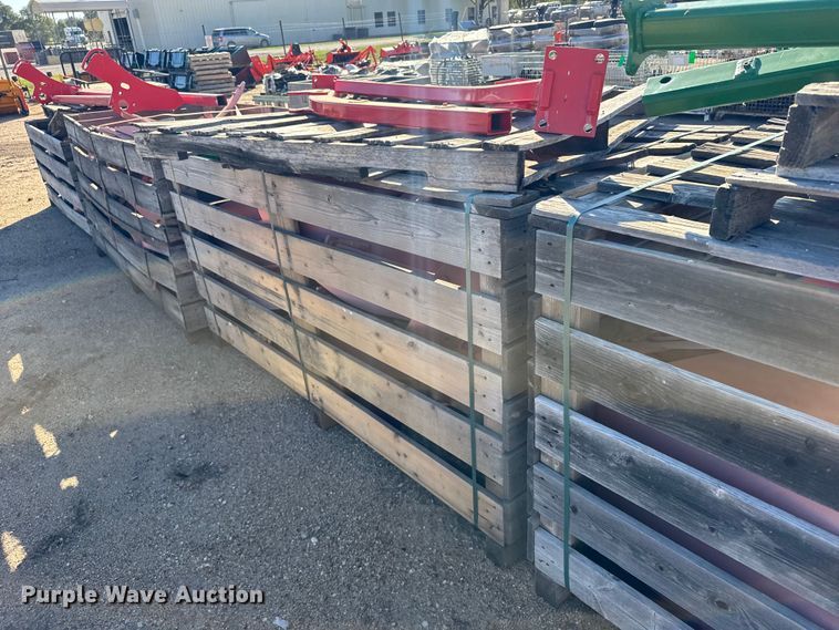 image for item EU6183 Kverneland mold boards